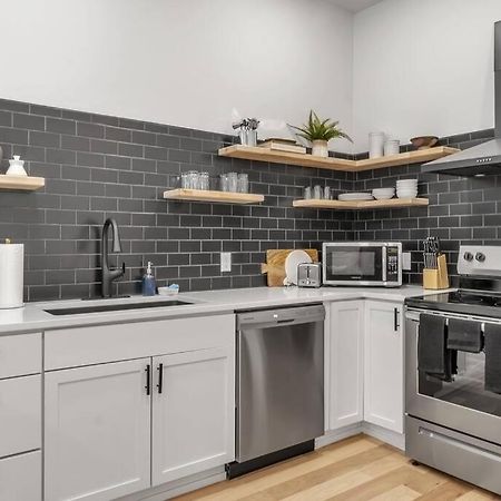 Carriage House Loft - King Bed And Garage Parking Apartamento Buffalo Exterior foto